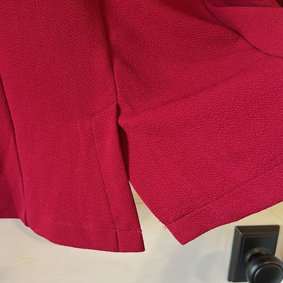 Maroon blazer - Picture 5 of 5